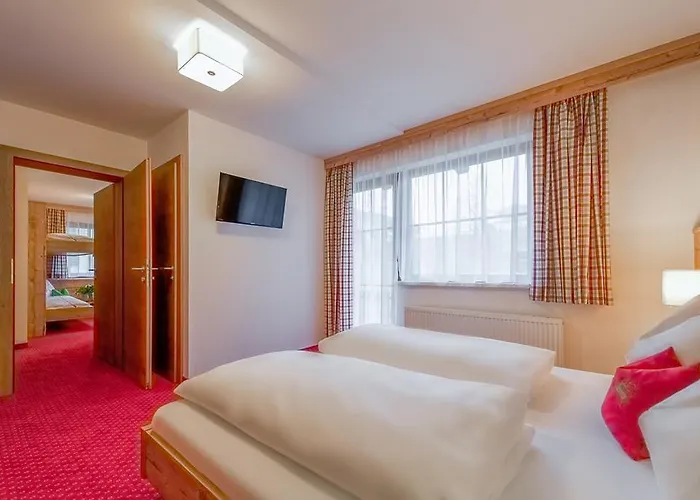 Haus Am Dorfplatz بيت ضيافة فلاخاو